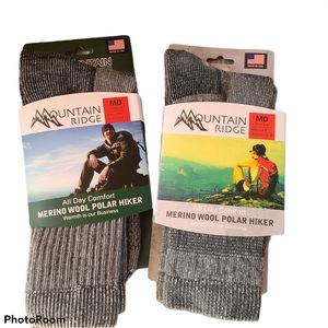 71% Merino wool hiker socks